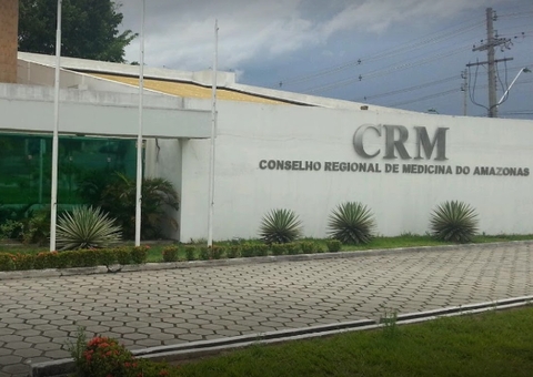 CRM-AM pede suspensão de pedidos de novos cursos médicos e criação de grupo