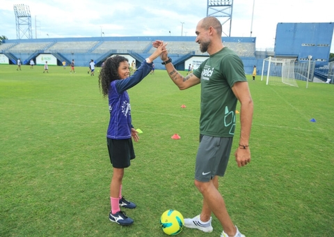 Atleta de Manaus 'dribla' crises de ansiedade por meio do esporte