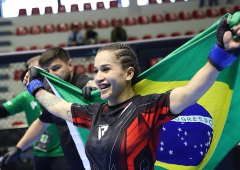 Atleta do Amazonas é campeã mundial de MMA