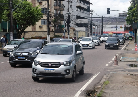 Prazo para pagar IPVA com desconto de placas com final 1, 2 e 3 termina nesta sexta-feira