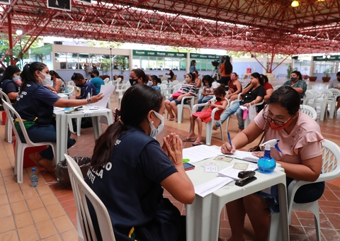 Auxílio Estadual começa a beneficiar novas famílias no Amazonas