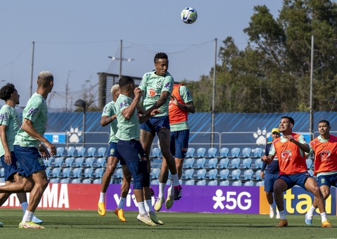 Ramon Menezes organiza equipe para enfrentar seleção da Guiné