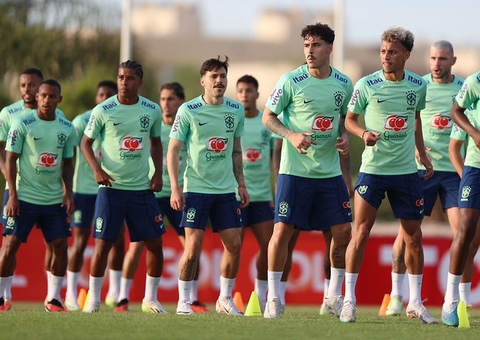 Diniz estreia na seleção após mudanças forçadas na convocação