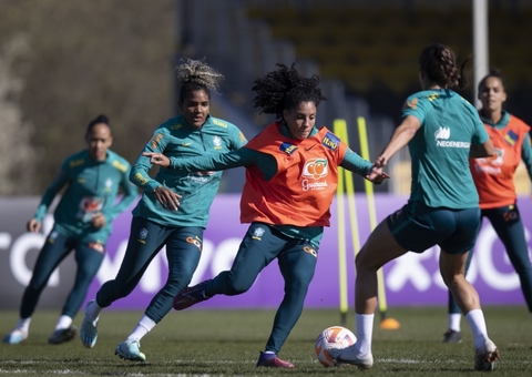 Seleção feminina chega a Nuremberg para amistoso com Alemanha