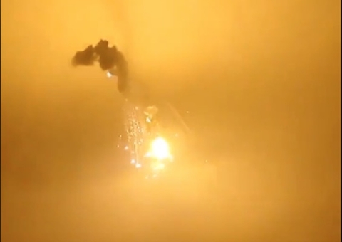 Ucrânia derruba dois mísseis e avião russo em Kiev; vídeo