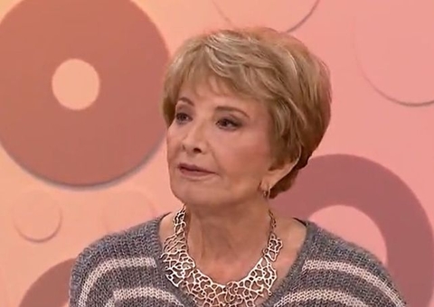 Glória Menezes tem alta após ficar 10 dias internada com Covid-19