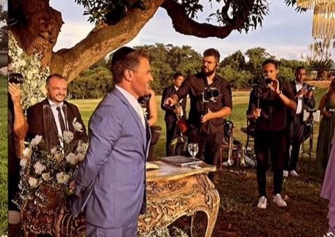 Eduardo Costa se casa com Mariana Polastreli em fazenda; veja fotos