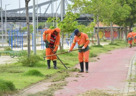 Centro de Manaus terá grande ação de limpeza este mês