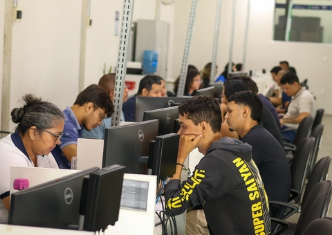 Cozinheiro fitness e mais: Sine Amazonas divulga 373 vagas para esta terça