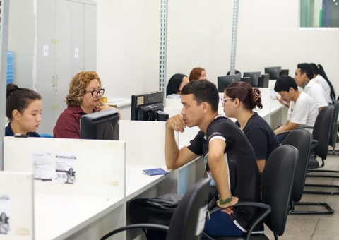 Auxiliar de PCP e mais: Sine Amazonas divulga 102 vagas de emprego para esta quarta