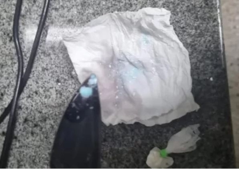 Bebê de 1 ano é internada após engolir cocaína e sangrar pela boca