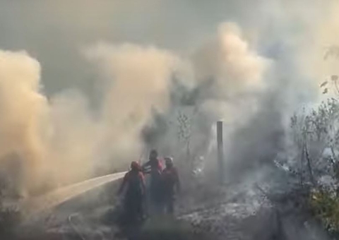 Incêndios disparam no Amazonas e cidade fica envolta em nuvem de fumaça