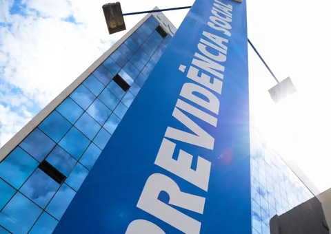 INSS começa a pagar hoje décimo terceiro antecipado