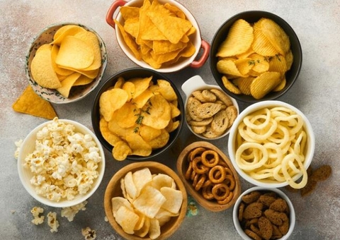 Resíduos de agrotóxicos são encontrados em alimentos ultraprocessados para crianças