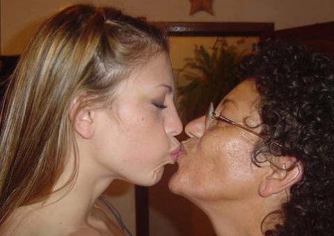 Morre mãe de Sheila Mello: ‘Último suspiro nos meus braços"