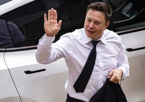Elon Musk chega ao Brasil para tratar da Amazônia com Bolsonaro