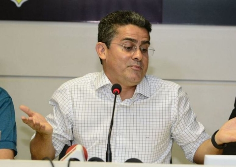 Dispensa de R$ 10 milhões. David precisa explicar 