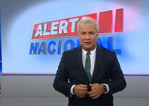 Sikêra Jr. recebe alta e deixa hospital em Manaus