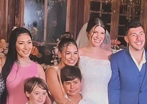 Simaria é detonada após se 'intrometer' no meio de cerimônia de casamento do irmão; vídeo