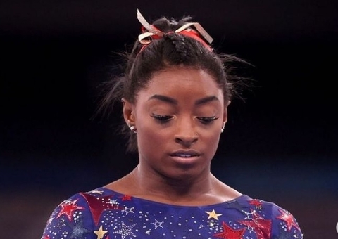 Simone Biles culpa FBI de não ter impedido abusos de médico da ginástica