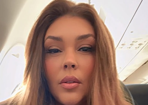 Empresa áerea é condenada por impedir Simony a viajar com remédio em meio a tratamento do câncer