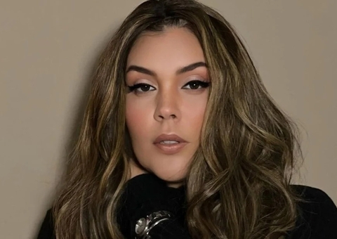 Simony revela que foi traída durante tratamento de câncer e desabafa: 'abusador'