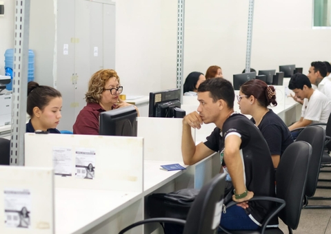 De estagiário a operador de caixa sem experiência; veja como concorrer a 357 vagas do Sine AM