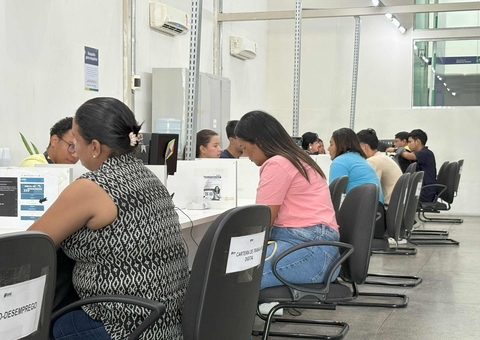 Recepcionista bilíngue e mais: veja vagas do Sine Amazonas para esta quinta