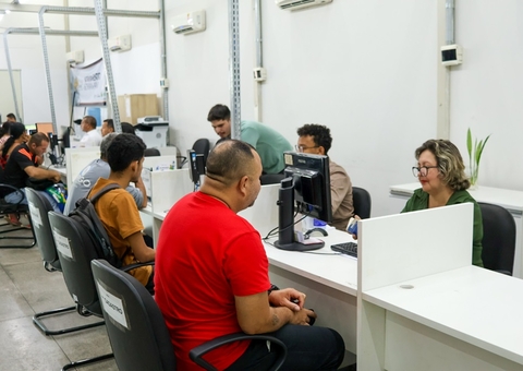 Primeiro emprego, promotor de vendas, pedreiro e mais; Sine oferece 124 vagas nesta segunda