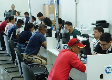 Sine Amazonas seleciona para 164 vagas nesta segunda-feira