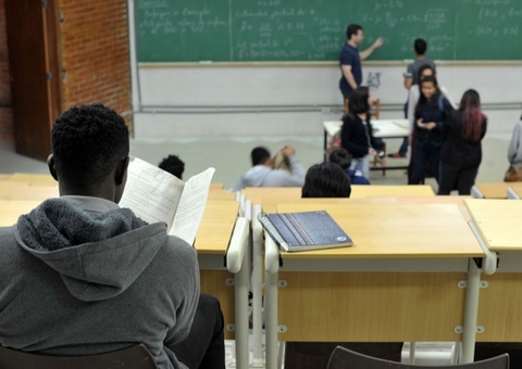 MEC prorroga prazo para adesão de universidades ao Sisu