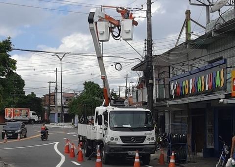 Sete bairros ficam sem energia nesta sexta-feira em Manaus