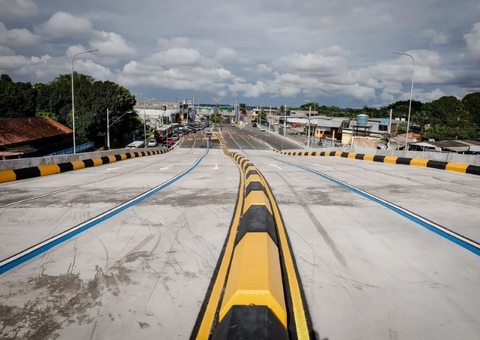 Viaduto é interditado em Manaus para passar por nova manutenção 