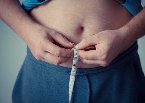 Pular jantar ajuda a emagrecer mesmo? Estudo responde