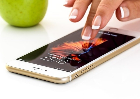 Homem é preso após marcar encontro em app para assaltar mulher em Manaus