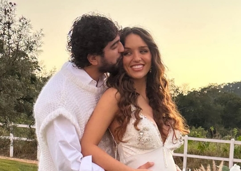Rafa Kalimann e Nattanzinho anunciam sexo de bebê em chá revelação