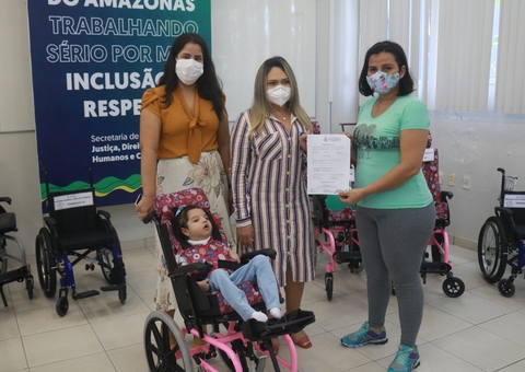 Ação atende PCDs para obtenção de cadeiras de rodas em Manaus