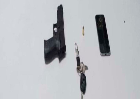 Grupo é preso com arma falsa enquanto planejava arrastões em Manaus