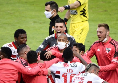 São Paulo vence Palmeiras e conquista Campeonato Paulista