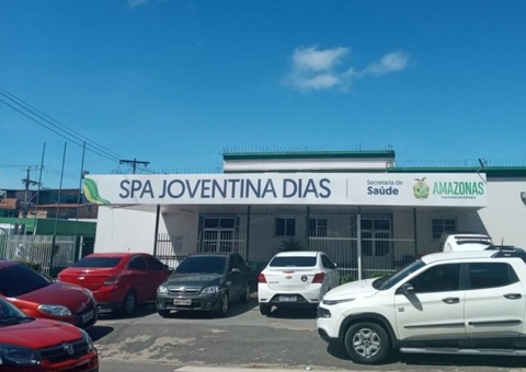 Jovem é executado na frente da mãe e da irmã dentro de casa em Manaus