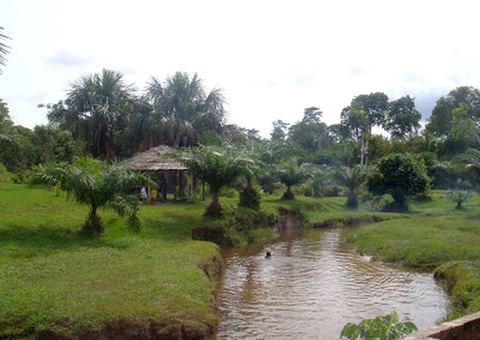 Meio-fio e calçadas em S. Paulo de Olivença custam R$ 1,5 milhão