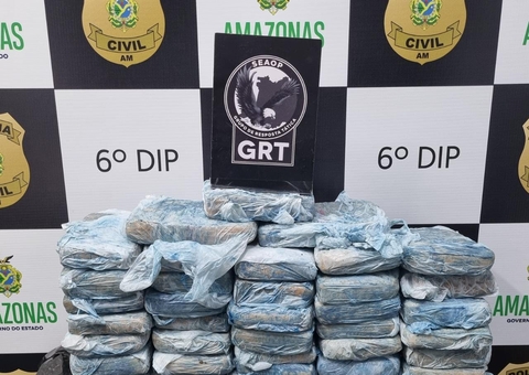 Homem é preso com drogas escondidas em lancha em porto de Manaus