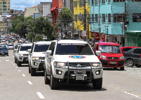 Três foragidos são presos após solicitarem RG em Manaus