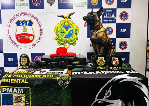 Esteira ‘recheada’ de drogas avaliadas em R$ 1,5 milhão é apreendida em barco no Amazonas