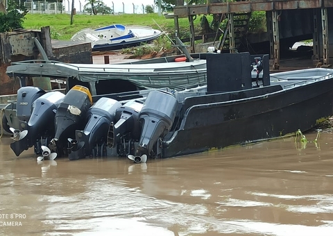 Avaliada em R$ 2 milhões, lancha blindada de narcotraficantes é apreendida no Amazonas