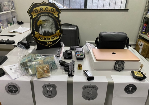 Homem é preso e mais de R$ 97 mil são apreendidos em Manaus
