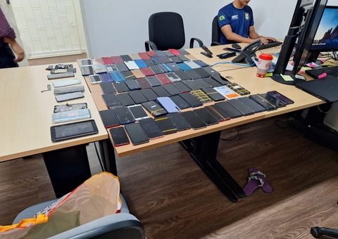 Polícia prende técnico com celular roubado e apreende 93 aparelhos no Centro de Manaus