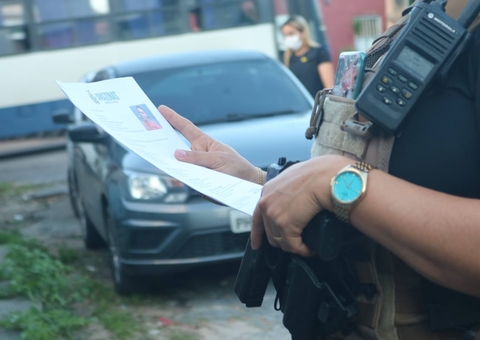 Suspeito de mais de 10 roubos é preso enquanto trabalhava em Manaus