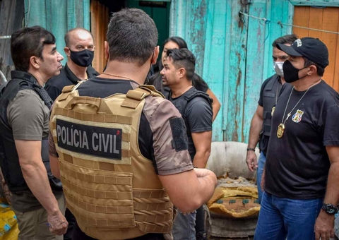 Operação prende quase 40 pessoas em Manaus