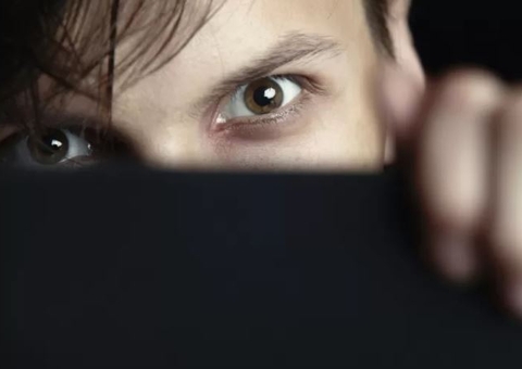 Saiba o que é o stalking e como se defender